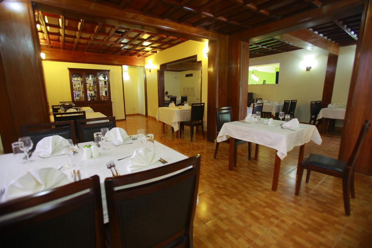 Shangri-La Hotel Muyenga Bugolobi Exterior foto